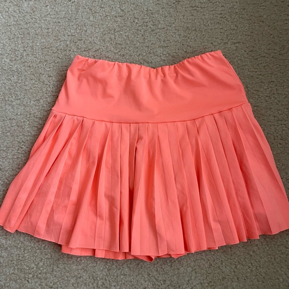 SHEIN Vibrant Coral Pleated Skirt with Built-In Shorts - Picture 1 of 5